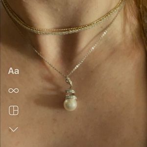 By Swarovski pearl with crystal stones pendant with necklace